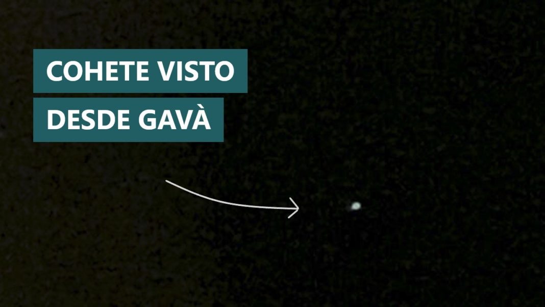 Cohete visto desde Gavà.