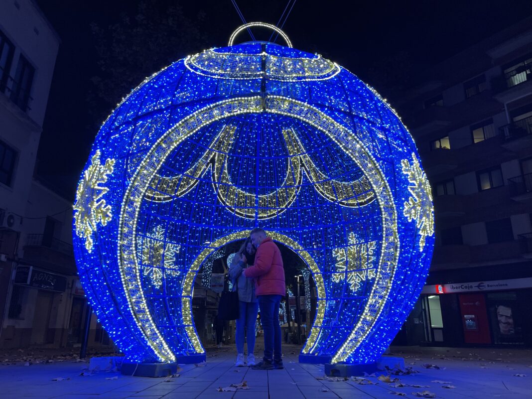 Gavà quiere que las luces de Navidad lleguen a más puntos de la ciudad